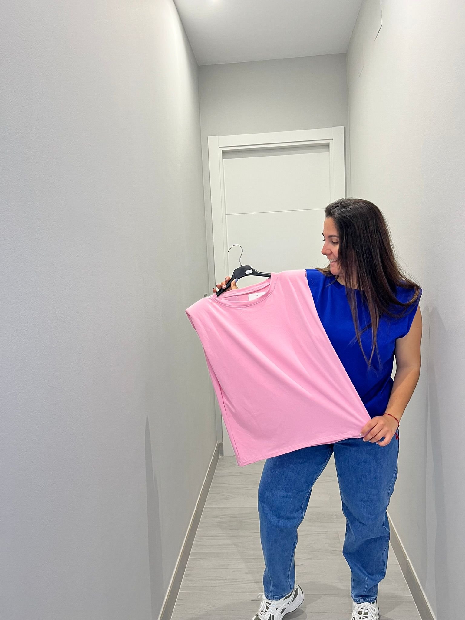 Camiseta básica hombreras azul